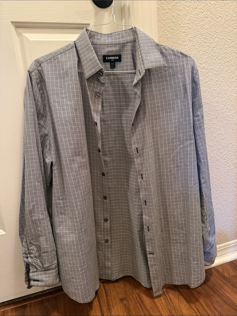 Express Men's Gray Checked Button-Down Shirt